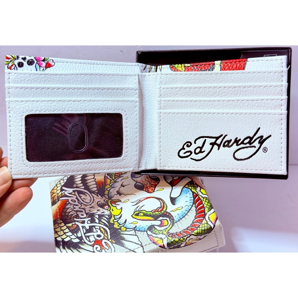 Ed Hardy Bifold Wallet and Valet Tray Set Off-White Tattoo Art GF97628EHQA